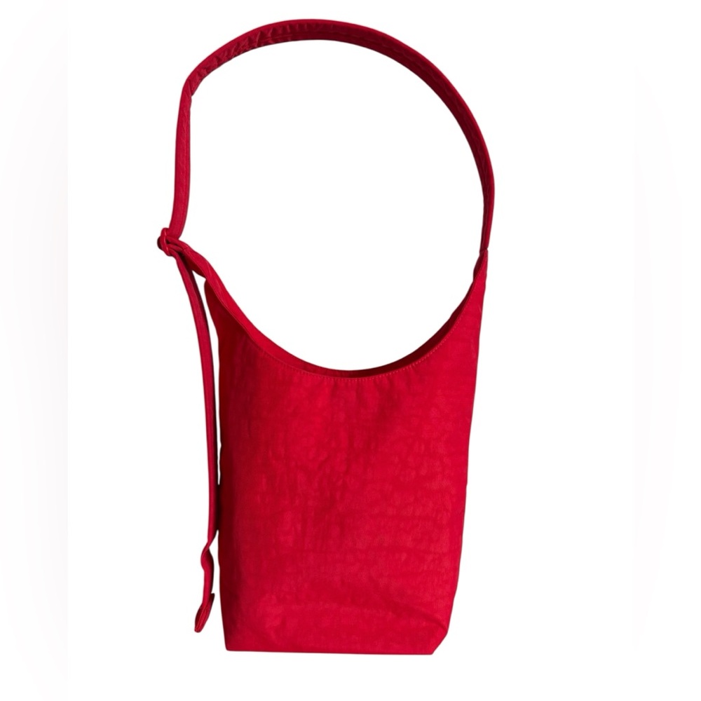 BAGGU Small Sling in Candy Apple